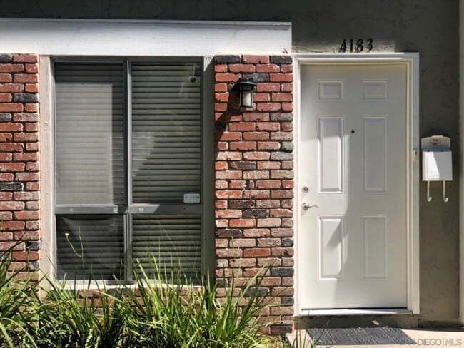 Building Photo - 4183 Camino Lita