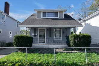 Building Photo - 1555 Myrtle Ave
