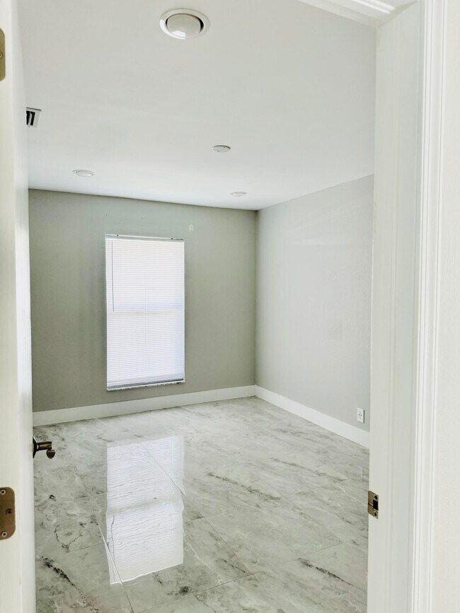 Building Photo - 7517 Texas Trail