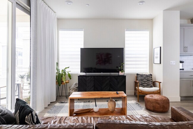 Foto del edificio - 37654 Cape Cod Rd