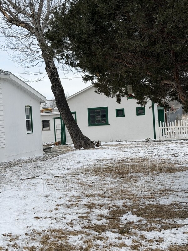 Foto del edificio - 338 N 2nd St