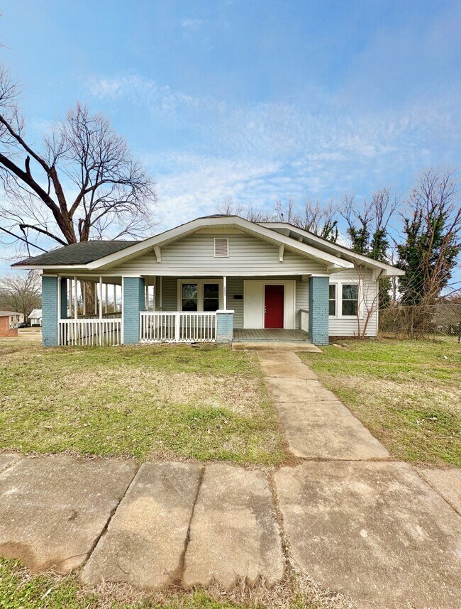 Foto del edificio - 2223 28th St N