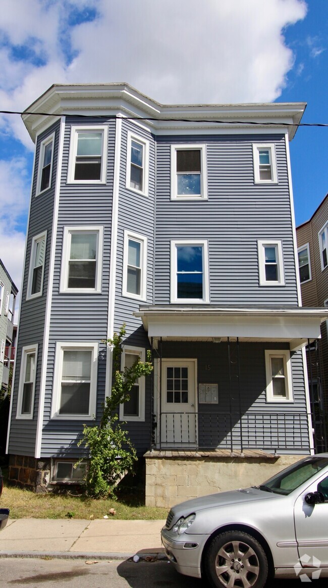 Building Photo - 15 Elder St
