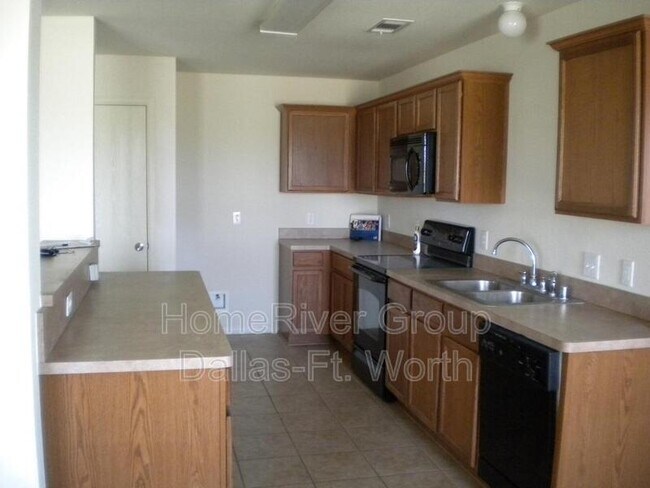 Foto del edificio - 609 Quail Hollow Dr