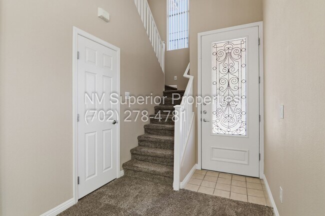 Foto del edificio - SW 3 Bedroom + Loft + Covered Patio!!!! Pet friendly (Cats & small dogs OK) On Cul De Sac!!!! All...