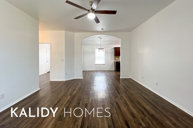 Building Photo - 6140 Cielo Terrace