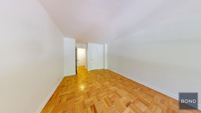 Foto del edificio - 220 E 63rd St