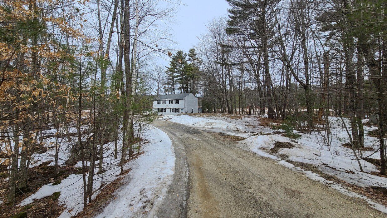 82 Egypt Rd, Gray, ME 04039 Townhome Rentals in Gray ME