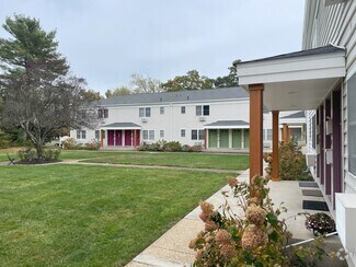 Cedar Pines - Cedar Pines Apartments