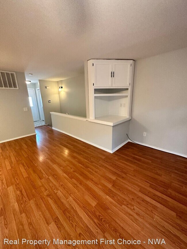 Building Photo - 2 br, 1.5 bath House - 19 Wolviston Circle