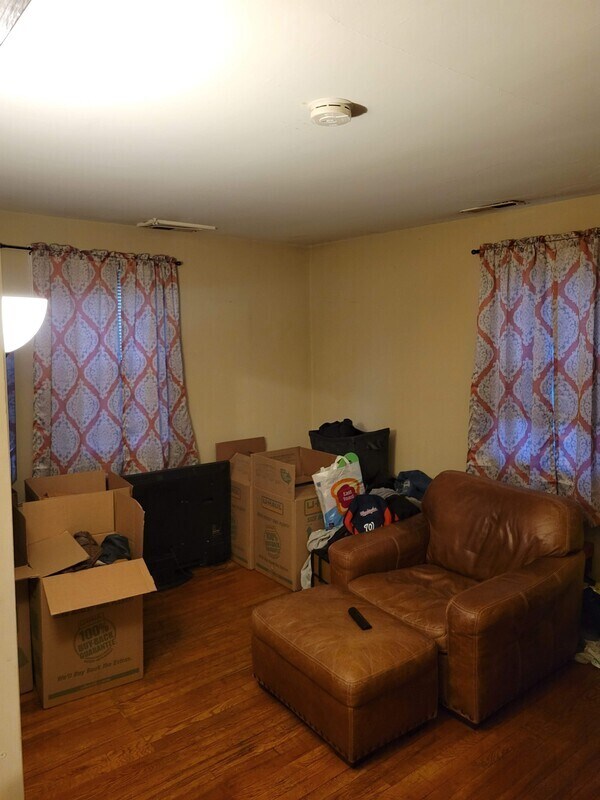 Foto del edificio - 1014 Dartmouth Rd