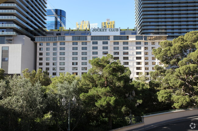 Foto del edificio - Jockey Club