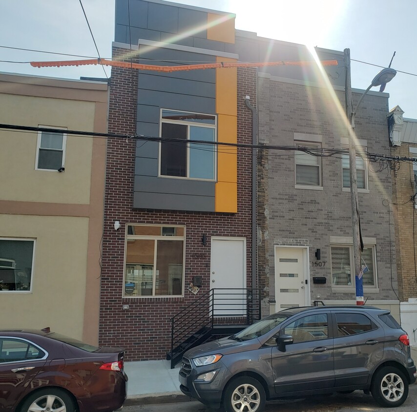 Primary Photo - 1505 S Ringgold St