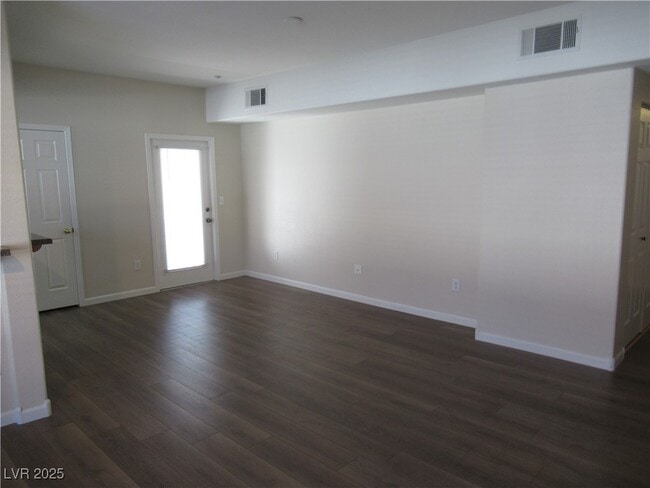 Building Photo - 833 Aspen Peak Loop