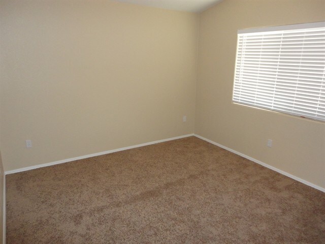 Foto del edificio - 2435 W Waterway Pl
