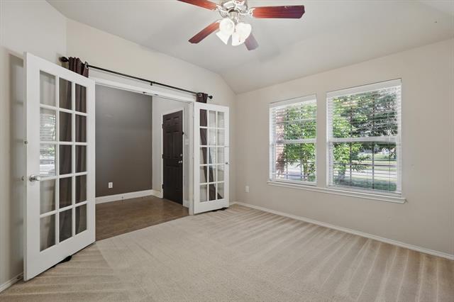 Building Photo - 1204 Villa Paloma Blvd