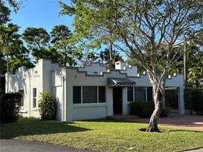 Building Photo - 232 De Leon Dr