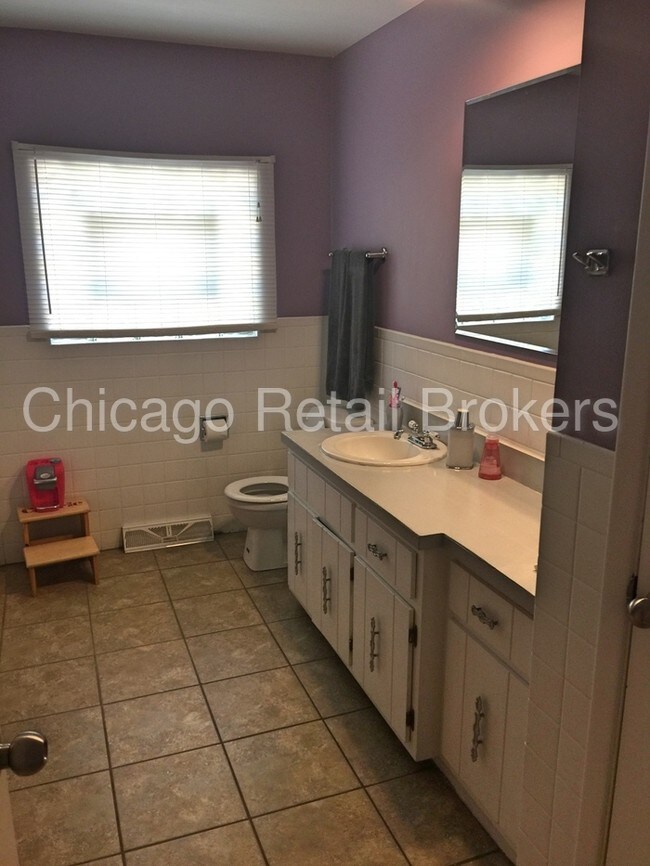 Building Photo - 14412 Highland Avenue, Orland Park, IL 60462