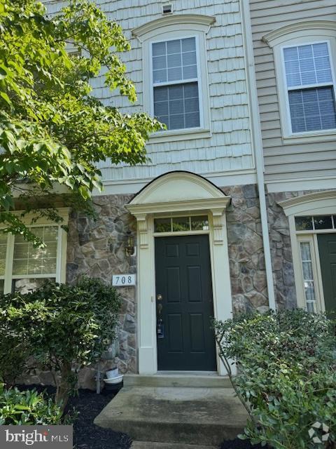 Building Photo - 708 Redgate Ln