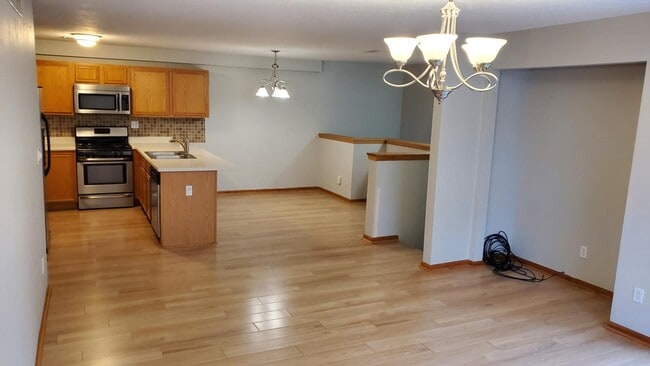 Building Photo - 2033 Anjali Way