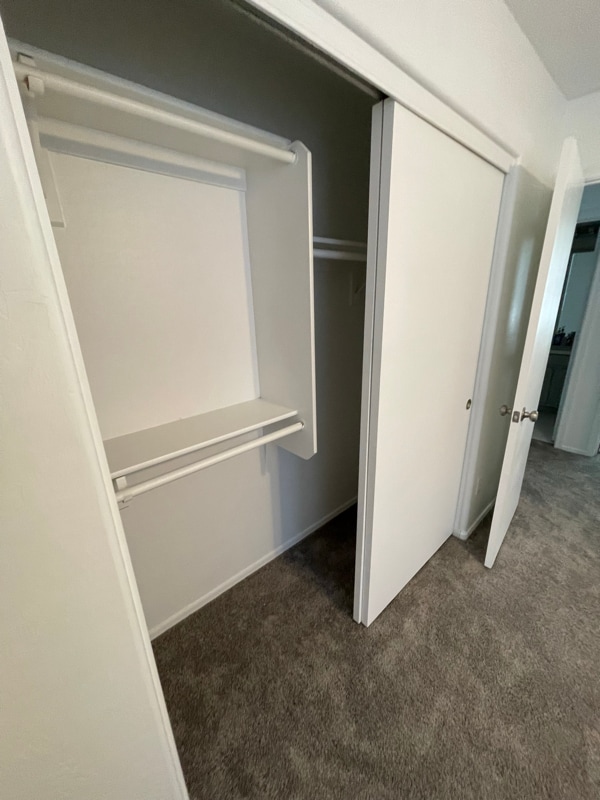 Foto del edificio - 1367 E 10th Pl