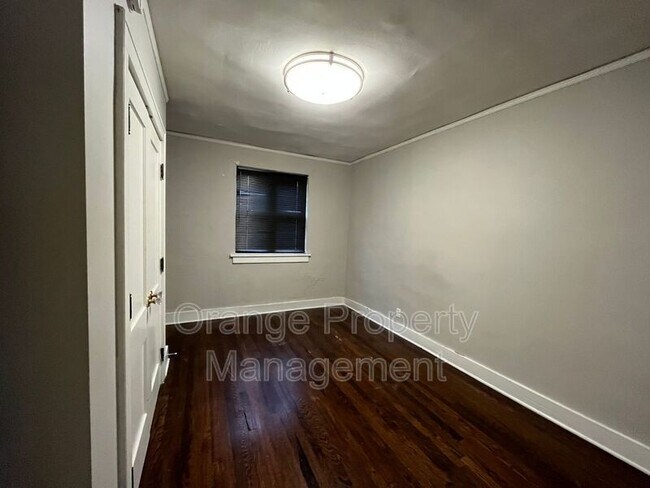 Building Photo - 808 N 33rd St