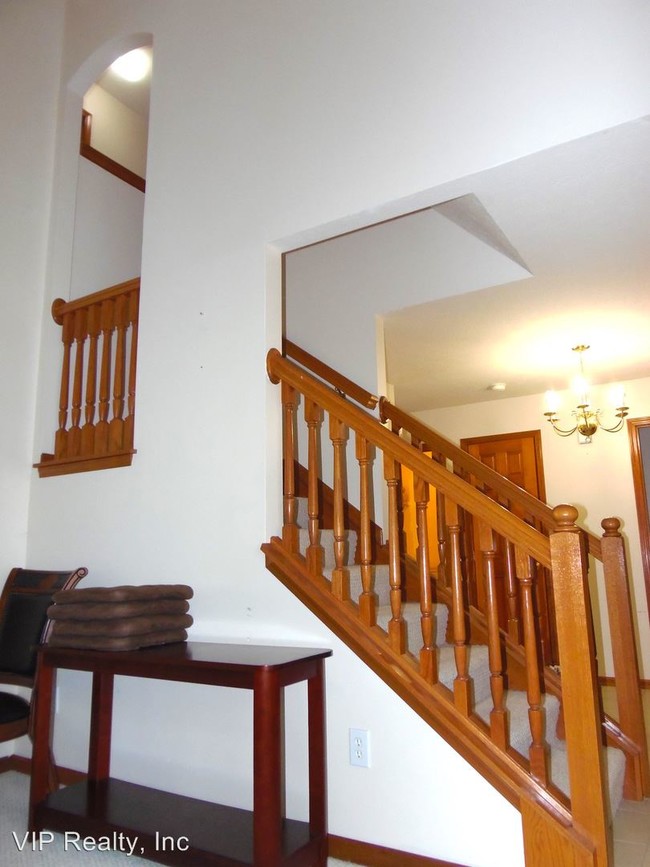 Building Photo - 4514 Commons Park Dr