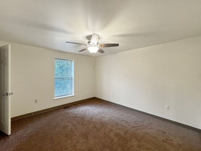 Building Photo - 515 Allegheny St