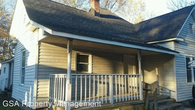 Building Photo - 3 br, 1 bath House - 20 Burdette Street