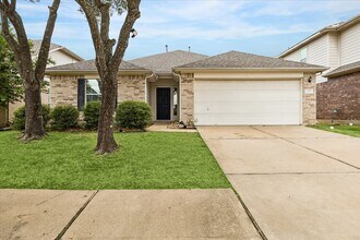 Building Photo - 9703 Blanchard Springs Dr