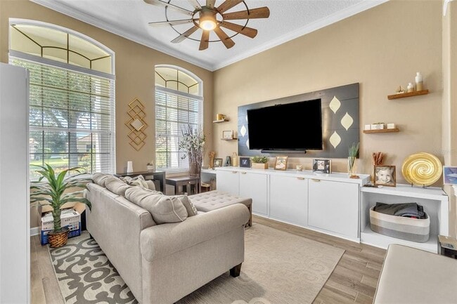 Building Photo - 9957 Oak Quarry Dr