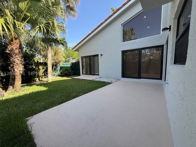 Building Photo - 20910 Estada Ln