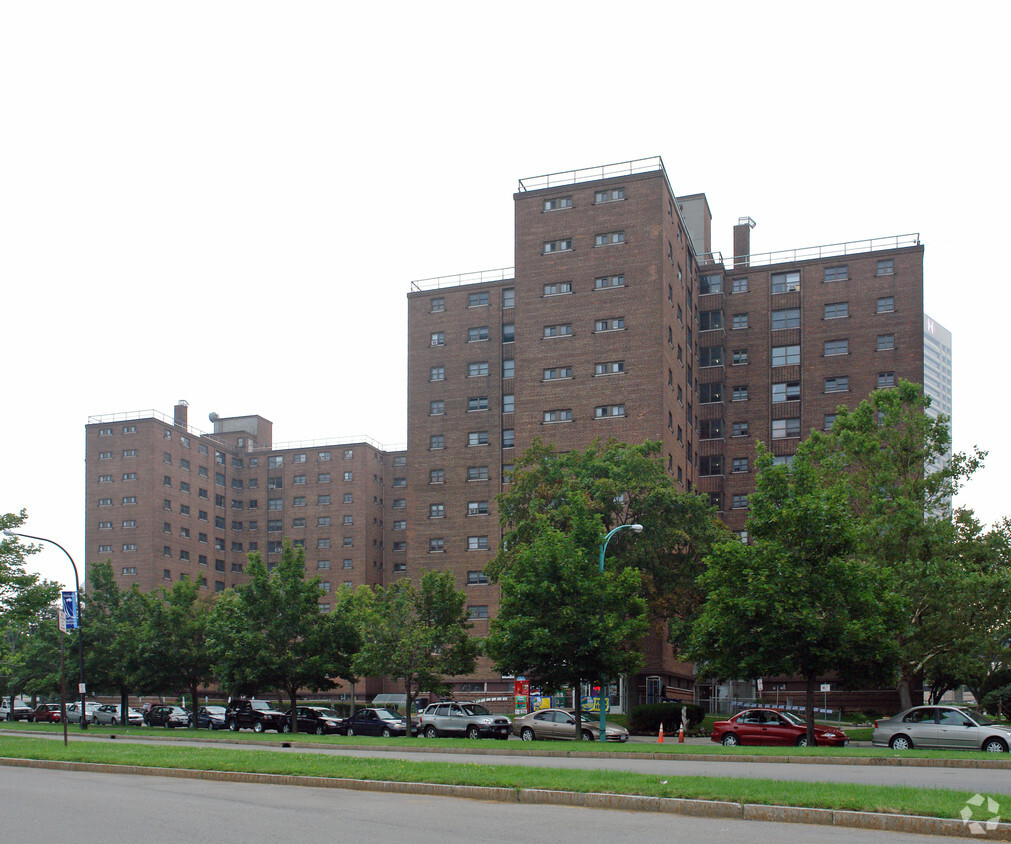 Foto del edificio - Marine Drive Apartments