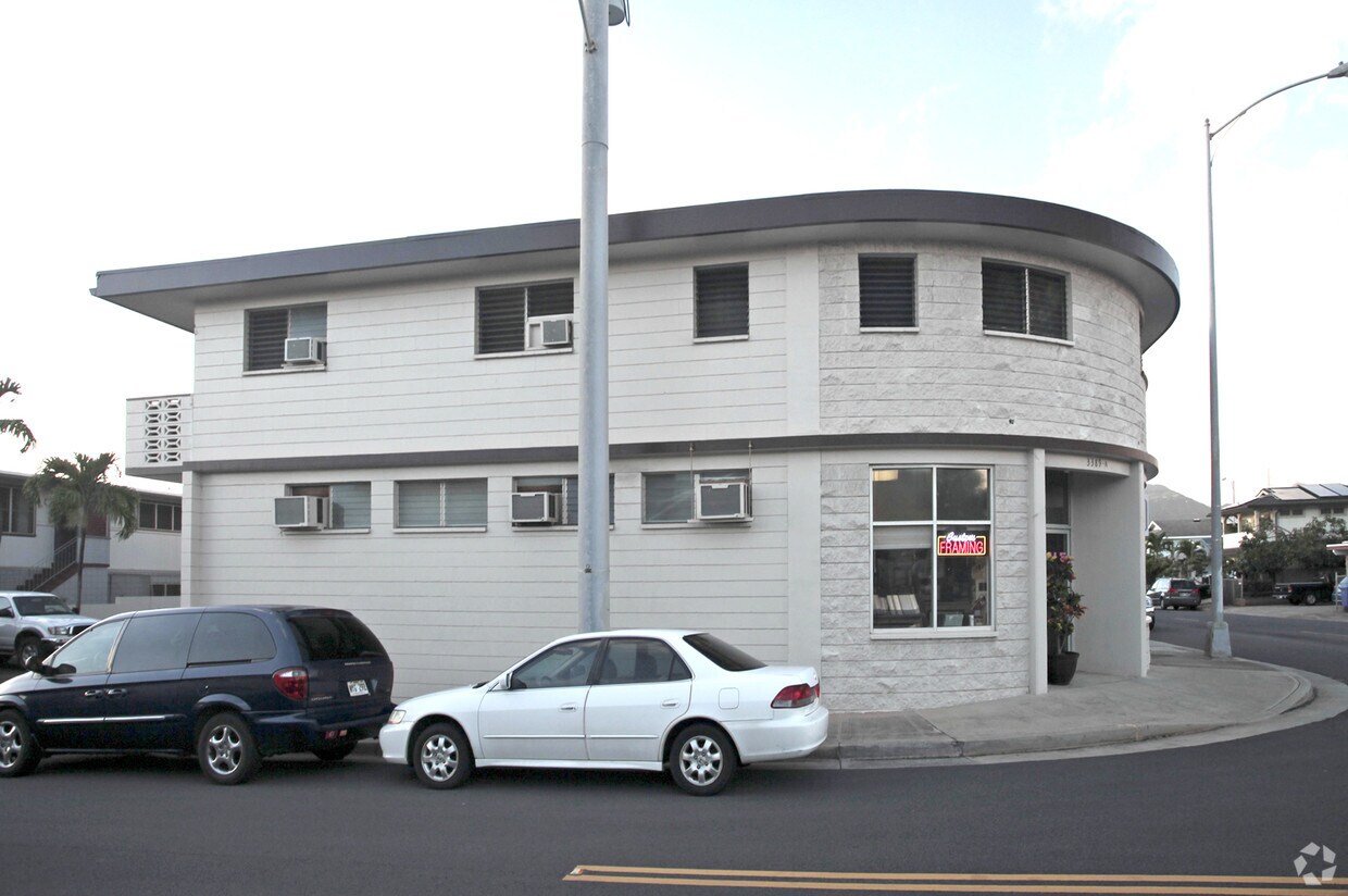Building Photo - 3389 Campbell Ave