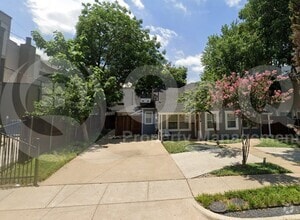 Building Photo - 2519 N Garrett Ave