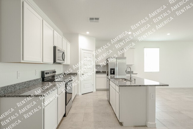 Foto del edificio - 38060 W Frascati Ave