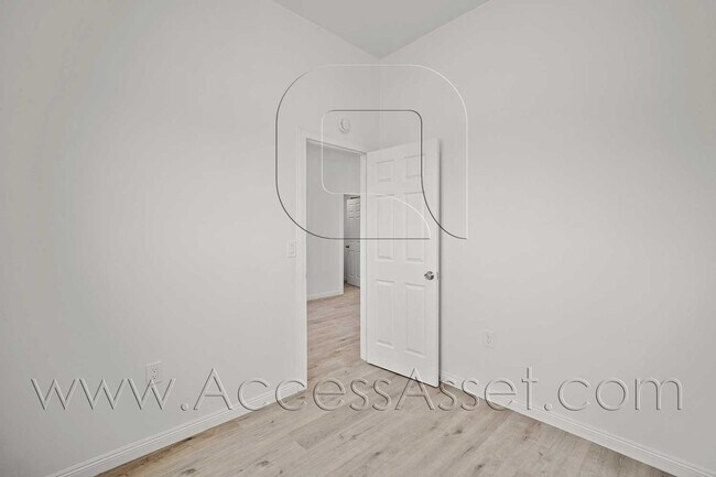 Foto del edificio - 25369 Avenida Ramada