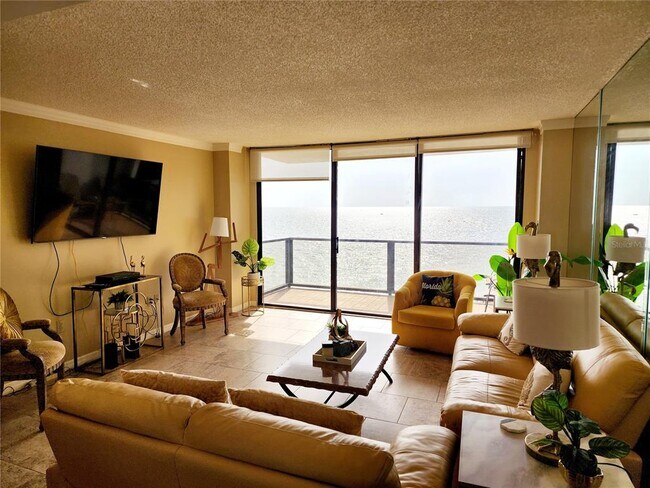 Building Photo - 450 S Gulfview Blvd