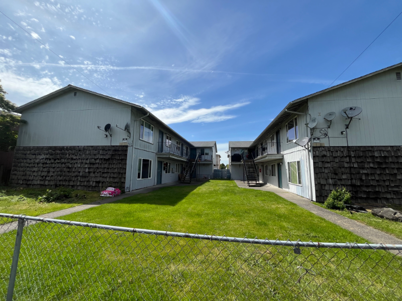 Foto principal - 947 8th Ave