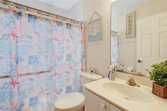 Building Photo - 2330 45th Ave NE