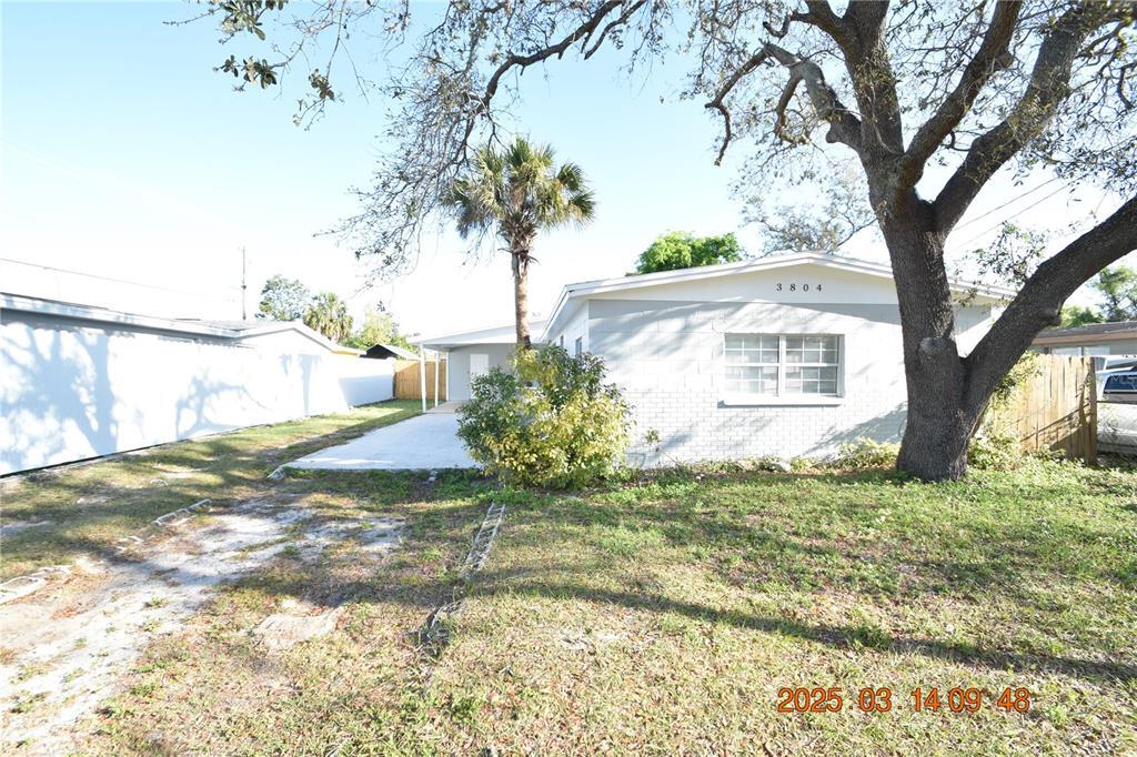 Foto principal - 3804 E 32nd Ave