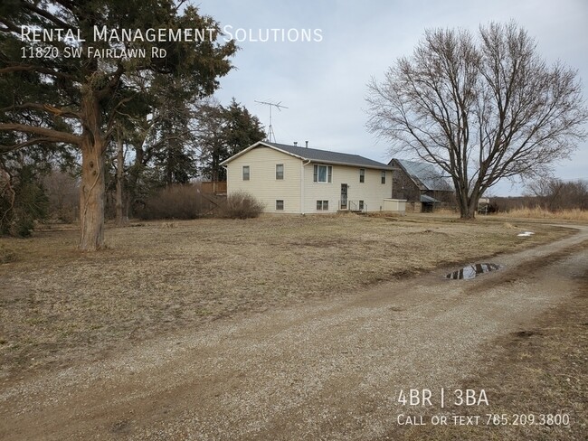 Building Photo - *SPACIOUS COUNTRY LIVNG* 11820 SW Fairlawn...