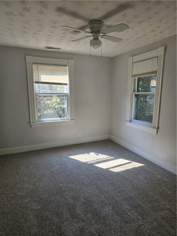 Building Photo - 114 Seager St