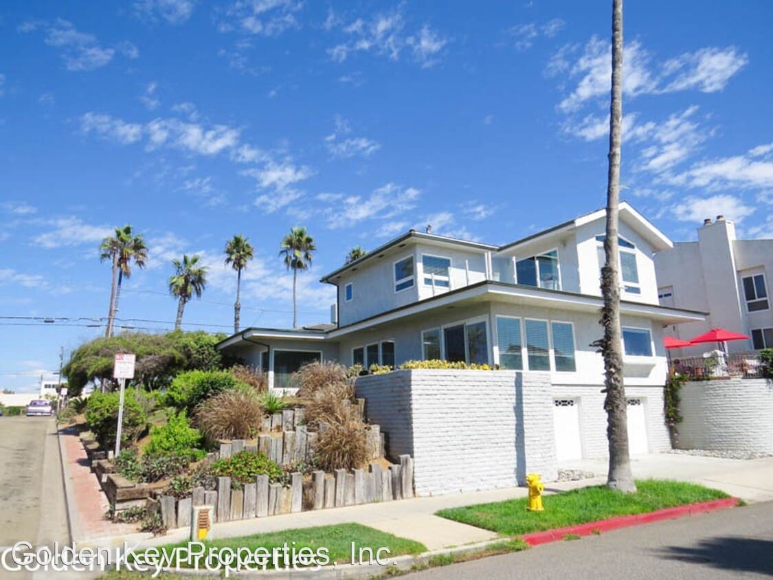 Primary Photo - 4 br, 4 bath House - 1102 S. Pacific St.