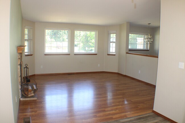 Building Photo - 6771 Cortez Pl NW