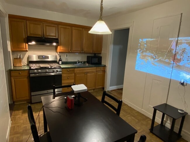 Building Photo - 4137 Boyd Ave