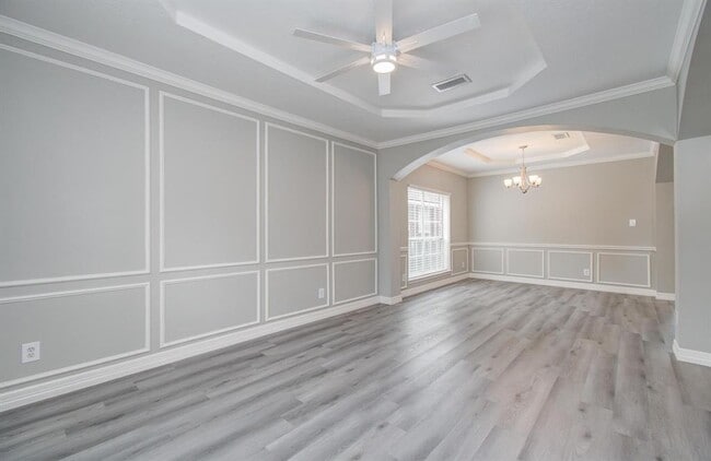 Building Photo - 11211 Silver Rush Dr