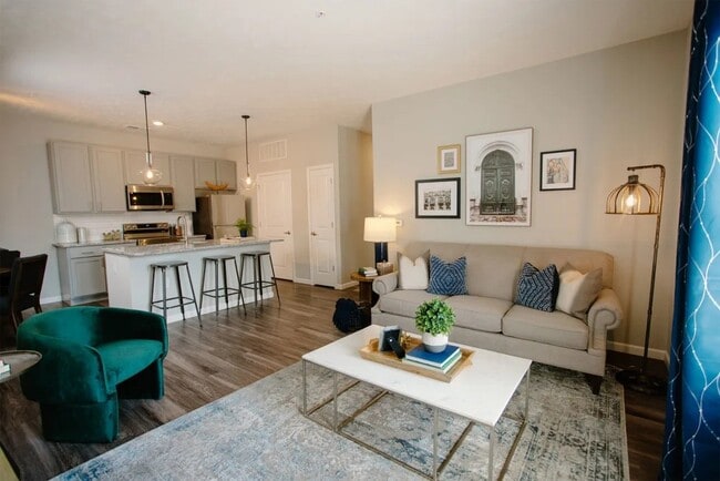 Building Photo - Elan Park Apartments