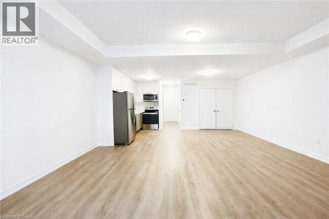 Photo du bâtiment - 40 Palace St