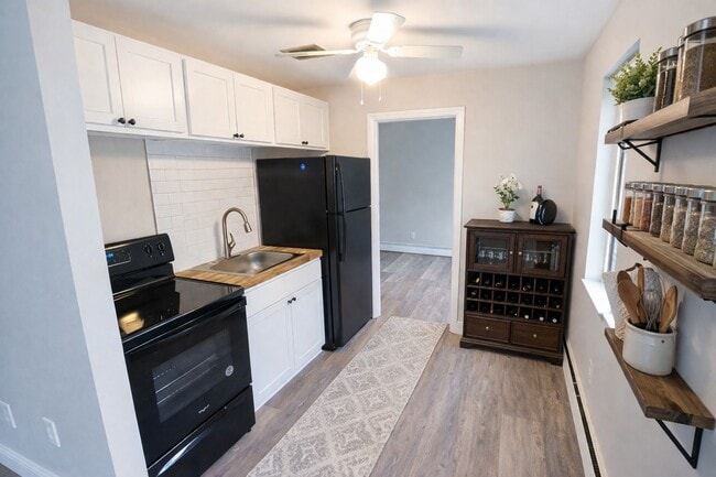 Interior Photo - Sunnyslope Terrace